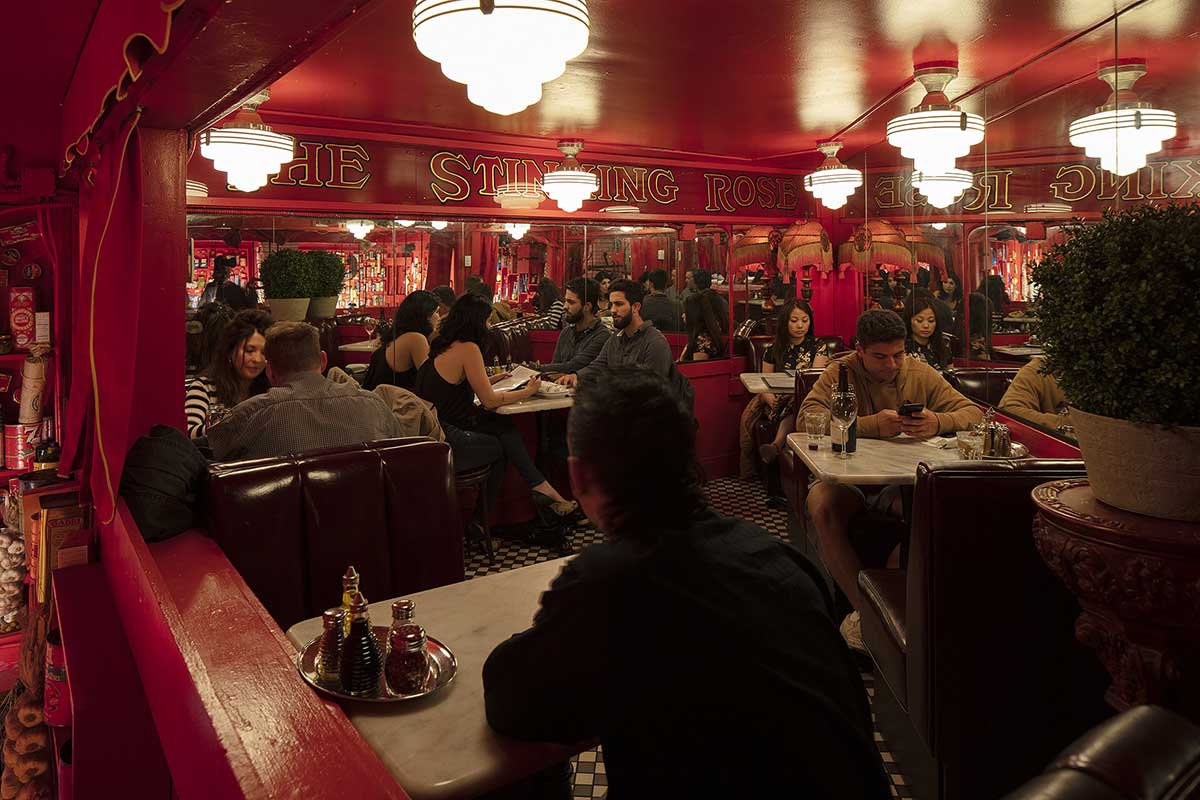 The Stinking Rose's Interior