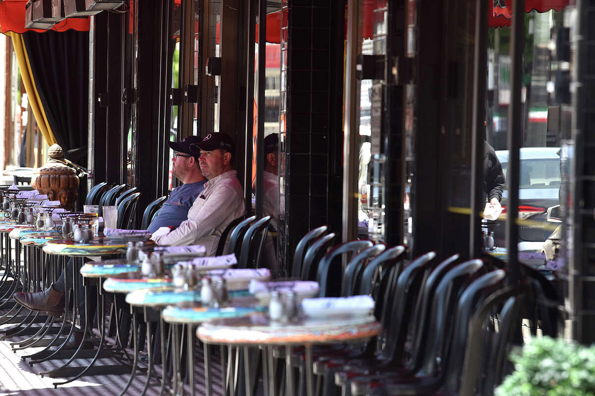 The Stinking Rose outdoor seating